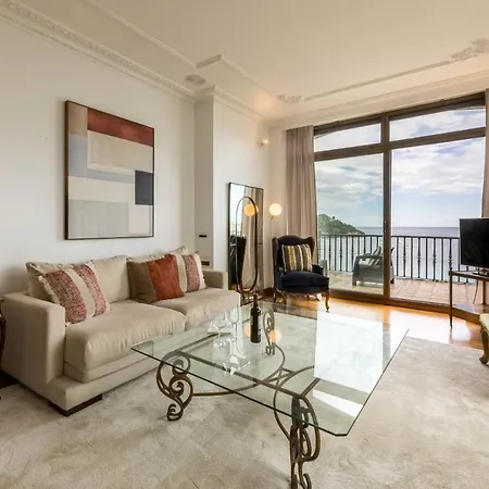 Апартаменты Miraconcha Garden By Sweet Ss Сан-Себастьян