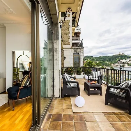 Апартаменты Miraconcha Garden By Sweet Ss *